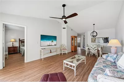 7760 Emerald Cir #S202, Naples, FL 34109 - Photo 9