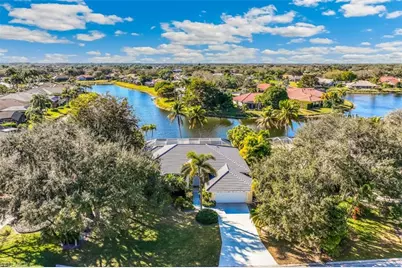 11283 Longshore Way E, Naples, FL 34119 - Photo 37