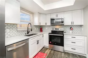 517 98th Ave N, Naples, FL 34108 - Photo 13