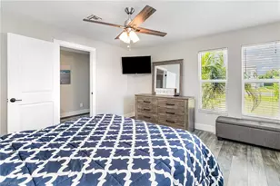 517 98th Ave N, Naples, FL 34108 - Photo 17