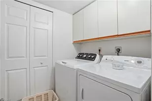 360 Horse Creek Dr, Naples, FL 34110 - Photo 15