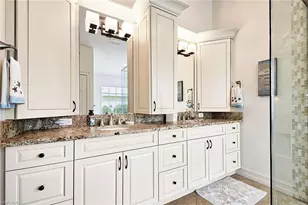 28900 Regis Ct, Bonita Springs, FL 34134 - Photo 19