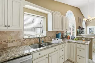 12614 Hunters Ridge Dr, Bonita Springs, FL 34135 - Photo 7