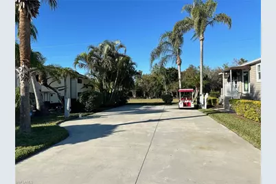 1623 Diamond Lake Cir, Naples, FL 34114 - Photo 3