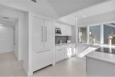 657 Bridgeway Ln #140, Naples, FL 34108 - Photo 11