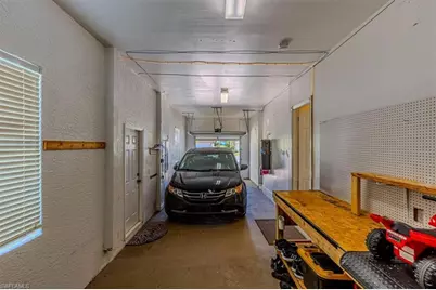 2135 Par Dr, Naples, FL 34120 - Photo 43