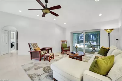 10341 Regent Cir, Naples, FL 34109 - Photo 5