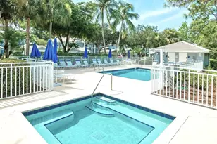 849 Carrick Bend Cir, Naples, FL 34110 - Photo 33