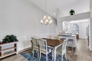 15435 Cedarwood Ln, Naples, FL 34110 - Photo 7