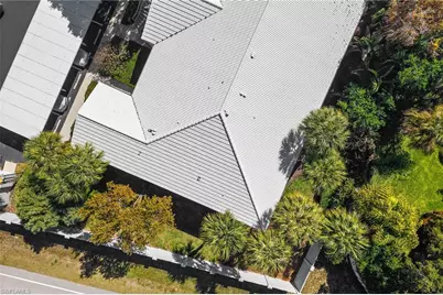 821 Gulf Pavilion Dr #106, Naples, FL 34108 - Photo 27