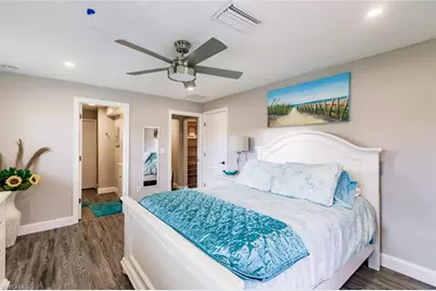 4866 Tahiti Ln, Naples, FL 34112 - Photo 11