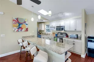 4741 Pembrooke Ln, Bonita Springs, FL 34134 - Photo 9