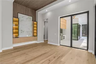 5000 Palmetto Woods Dr, Naples, FL 34119 - Photo 21