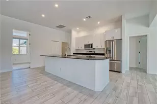 1824 SW 23rd Ct, Cape Coral, FL 33991 - Photo 35