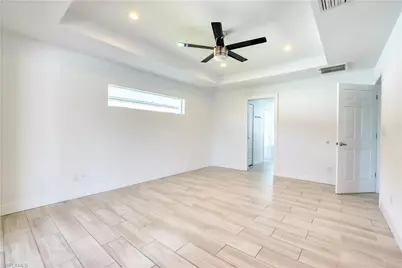 1824 SW 23rd Ct, Cape Coral, FL 33991 - Photo 9