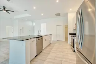 1824 SW 23rd Ct, Cape Coral, FL 33991 - Photo 15