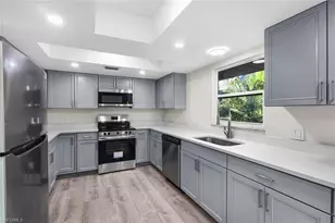 1284 Rainbow Ct, Naples, FL 34110 - Photo 7