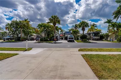 1076 Diamond Lake Cir, Naples, FL 34114 - Photo 13