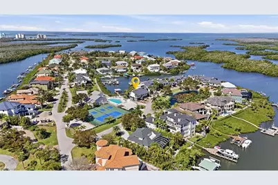 17062 Marina Cove Ln, Fort Myers, FL 33908 - Photo 7