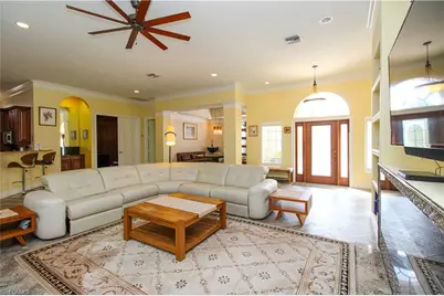 627 Soliel Dr, Naples, FL 34110 - Photo 11