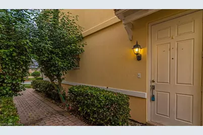 28576 Alessandria Cir, Bonita Springs, FL 34135 - Photo 37