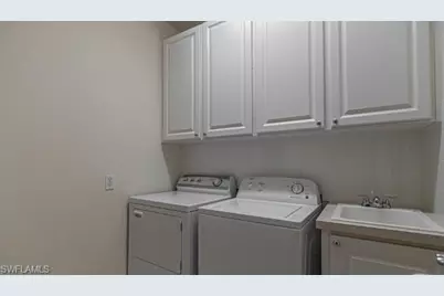 28576 Alessandria Cir, Bonita Springs, FL 34135 - Photo 23