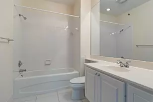 28576 Alessandria Cir, Bonita Springs, FL 34135 - Photo 17