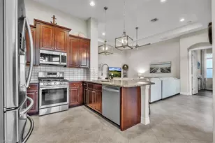 12653 Fairway Cove Ct, Fort Myers, FL 33905 - Photo 15