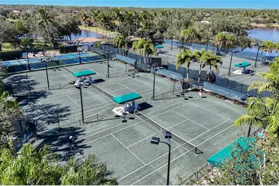 3387 Cayman Ln, Naples, FL 34119 - Photo 21