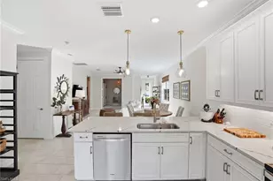 28306 Captiva Shell Loop, Bonita Springs, FL 34135 - Photo 9