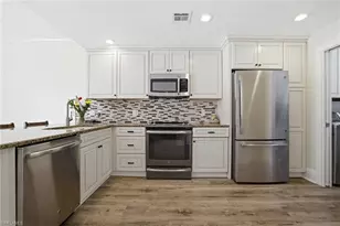 3542 Zanzibar Way, Naples, FL 34119 - Photo 7