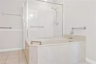 14819 Laguna Dr, Fort Myers, FL 33908 - Photo 31