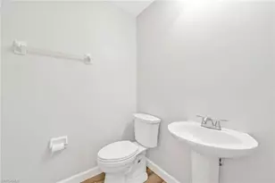 14819 Laguna Dr, Fort Myers, FL 33908 - Photo 9