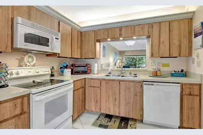 1810 Kings Lake Blvd #103, Naples, FL 34112 - Photo 11