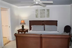 606 Park Shore Dr, Naples, FL 34103 - Photo 15