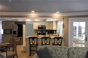 606 Park Shore Dr, Naples, FL 34103 - Photo 21