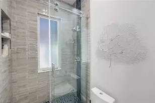 2106 Modena Ct, Naples, FL 34105 - Photo 31