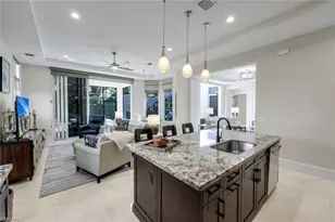 2106 Modena Ct, Naples, FL 34105 - Photo 13