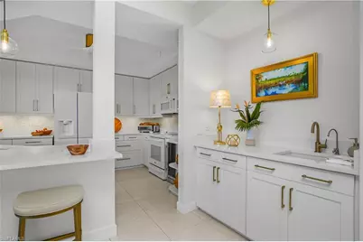 133 Vintage Bay Dr #14, Marco Island, FL 34145 - Photo 5