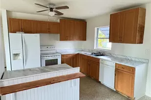 345 Georgia Ln, Fort Myers, FL 33905 - Photo 5