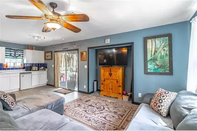 2940 Newman Dr, Naples, FL 34114 - Photo 7