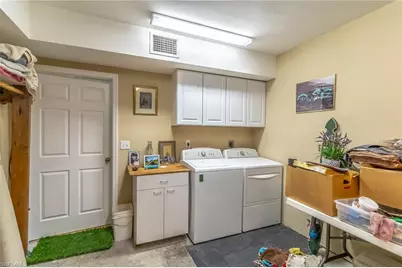 2940 Newman Dr, Naples, FL 34114 - Photo 23