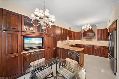 6830 San Marino Dr #711A, Naples, FL 34108 - Photo 11