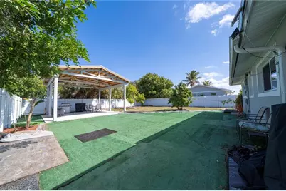 1701 Framingham Ct, Fort Myers, FL 33907 - Photo 27