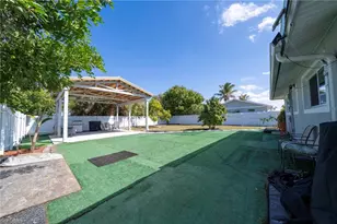 1701 Framingham Ct, Fort Myers, FL 33907 - Photo 27