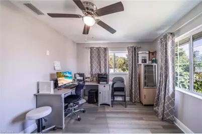 1701 Framingham Ct, Fort Myers, FL 33907 - Photo 17