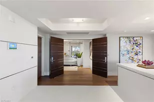 6897 Grenadier Blvd, Naples, FL 34108 - Photo 43