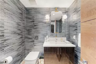 6897 Grenadier Blvd, Naples, FL 34108 - Photo 35