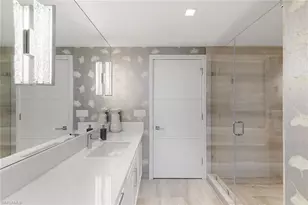 6897 Grenadier Blvd, Naples, FL 34108 - Photo 45