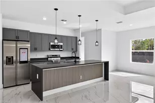 1400 E 7th St, Lehigh Acres, FL 33972 - Photo 9